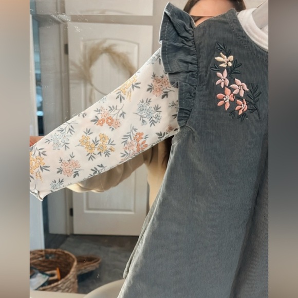 Rene Rofe Baby overall dress with bodysuit 
6-9 Months - Picture 2 of 4